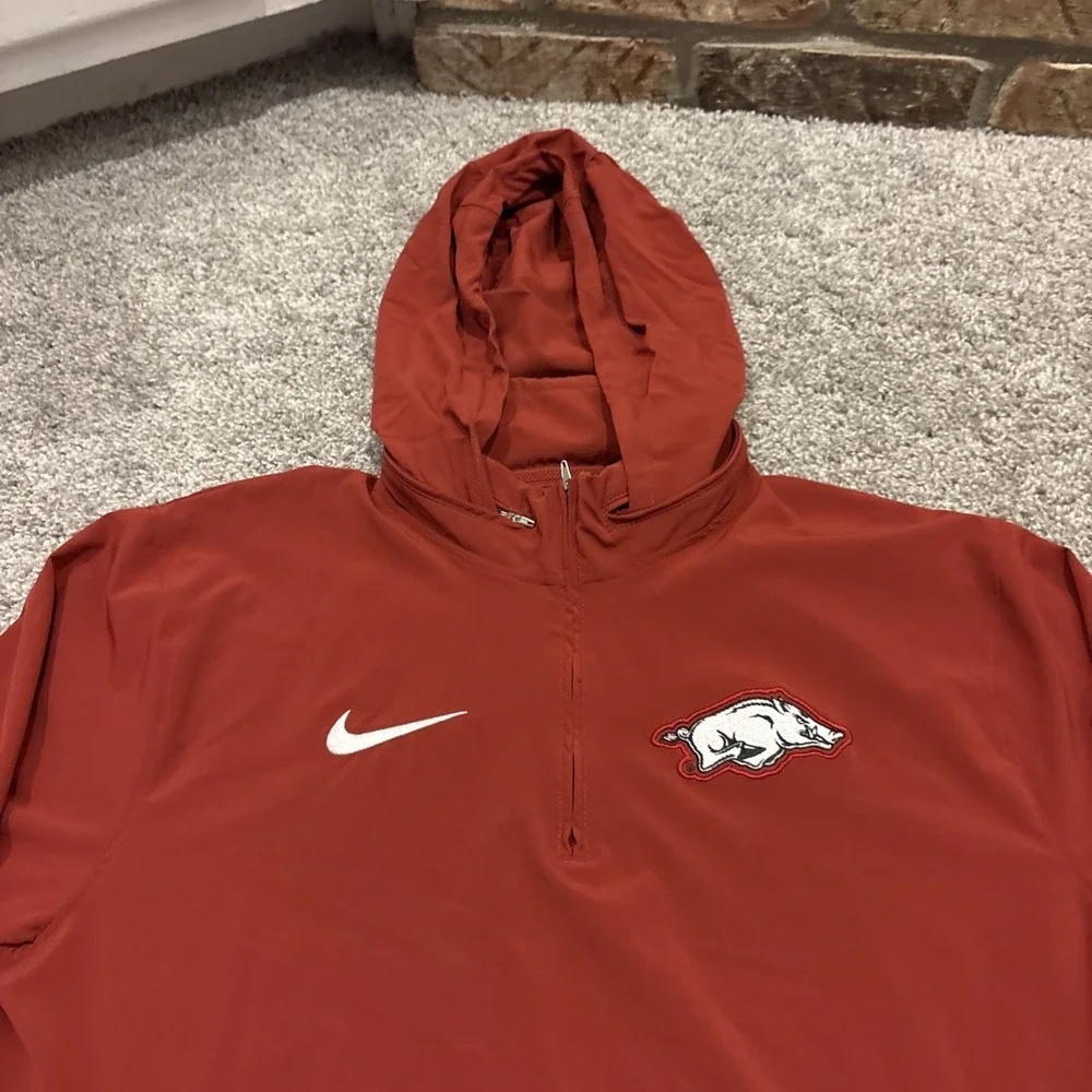 Nike University Of Arkansas Razorbacks Red 1/4 Zip  Hoodie Lightweight Active XL